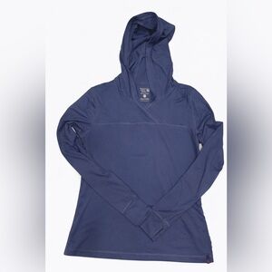 Mountain Hardwear Women’s Lightweight Hooded Pullover – Small